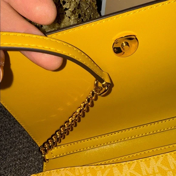 Michael Kors Mustard Yellow Crossbody - Picture 5 of 13